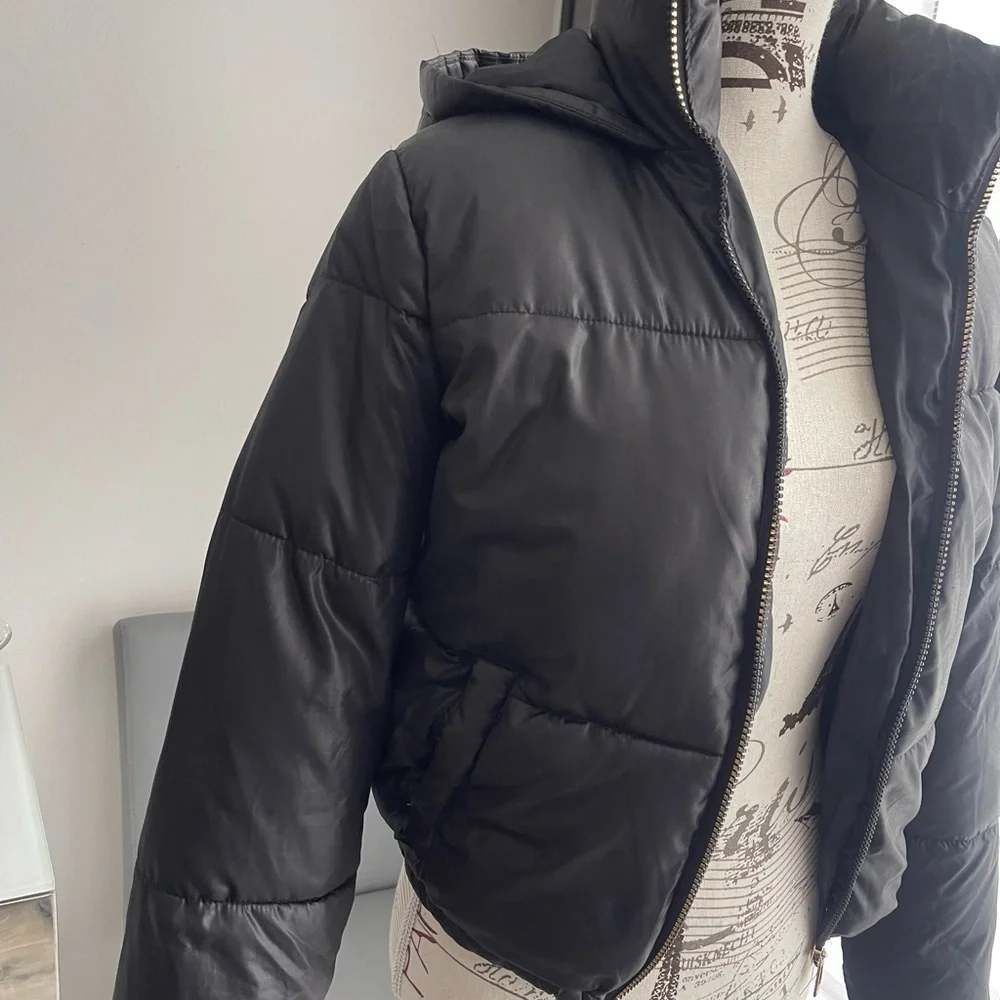 CI SONO Los Angeles Women’s Outerwear Cropped Puffer Jacket Black Size Small